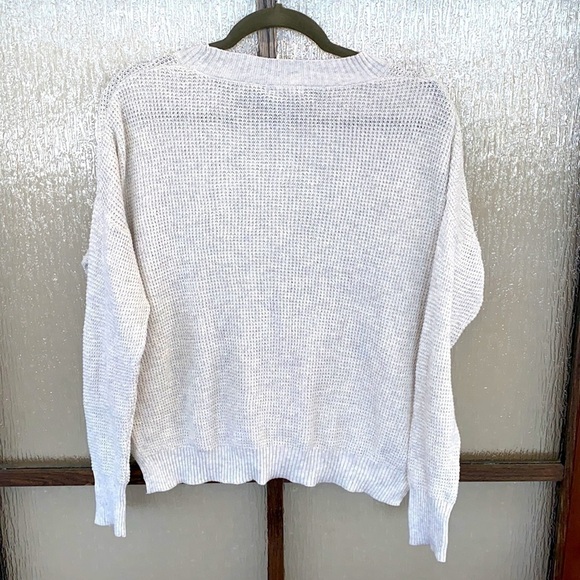 Sweet Romeo waffle knit lightweight crewneck sweater in oatmeal size small. NWT - Picture 3 of 5